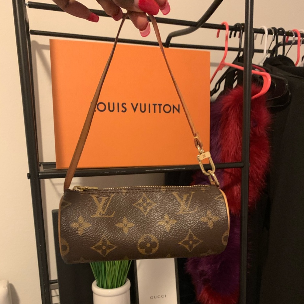 Louis Vuitton purse